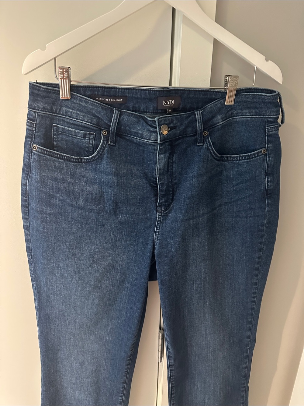 NYDJ Marilyn Straight Leg Jeans in Medium Blue Wash